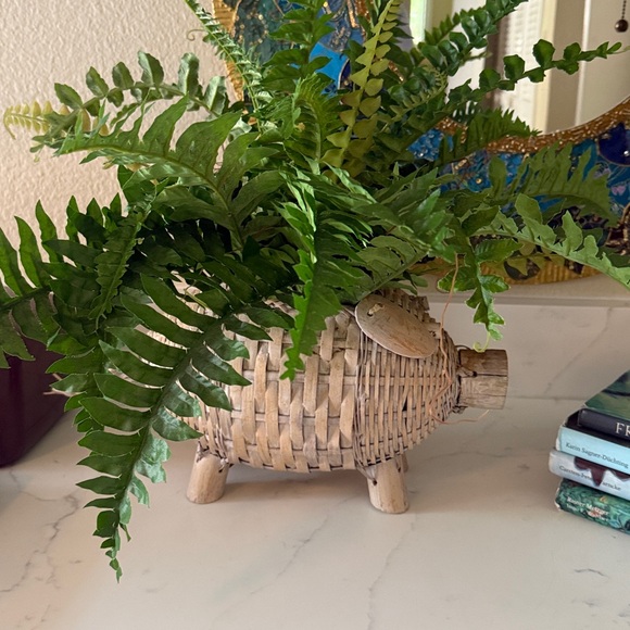 Vintage Pig Basket Planter - Picture 3 of 10